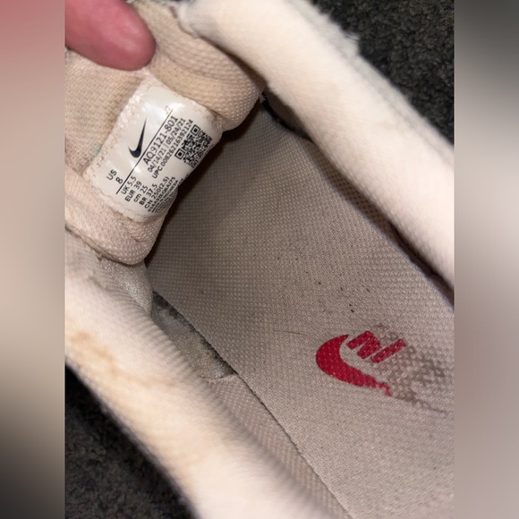 Nike Women's MD Runner 2 SE (AQ9121-801) Guava Ice 🌵8 - Picture 10 of 11